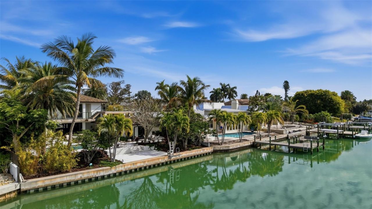 541 S Washington Drive, Sarasota, FL 34236 Photo