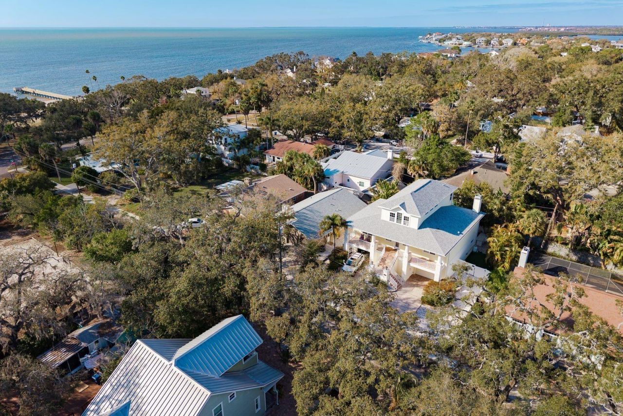 550 Ontario Avenue, Crystal Beach, FL 34681 Photo