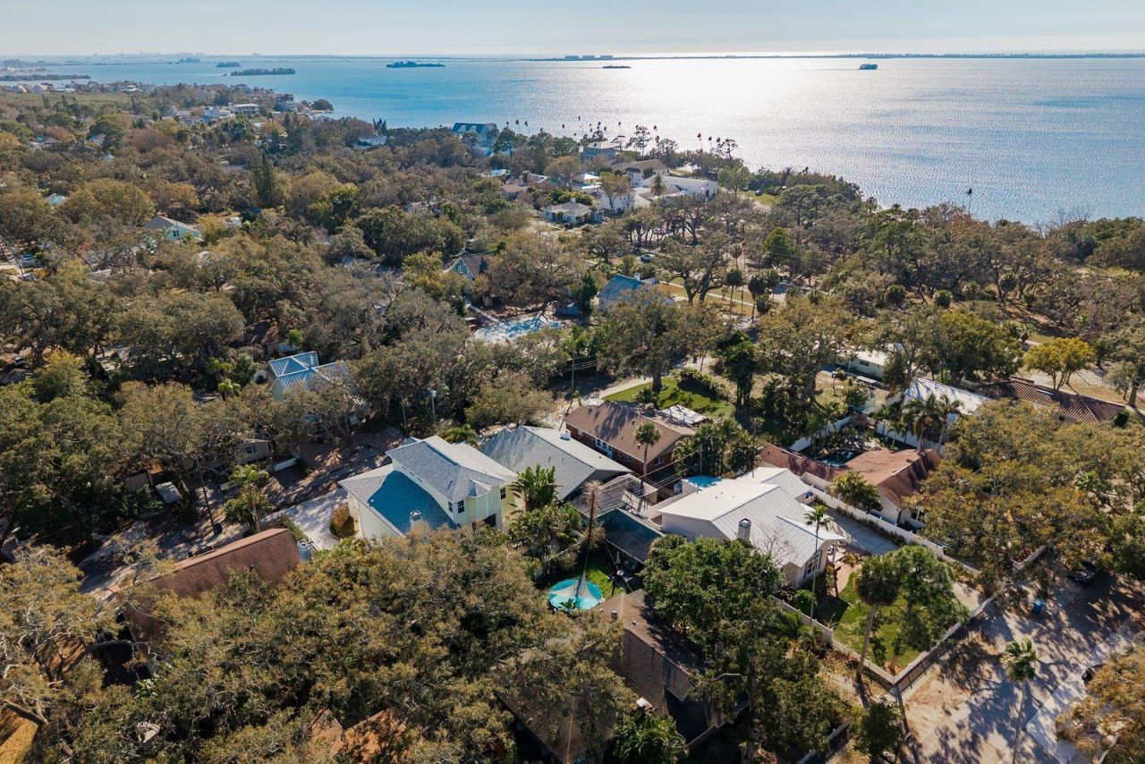 550 Ontario Avenue, Crystal Beach, FL 34681 Photo