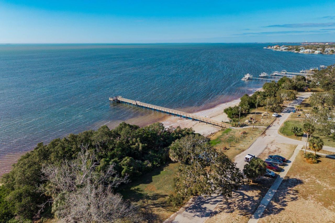 550 Ontario Avenue, Crystal Beach, FL 34681 Photo