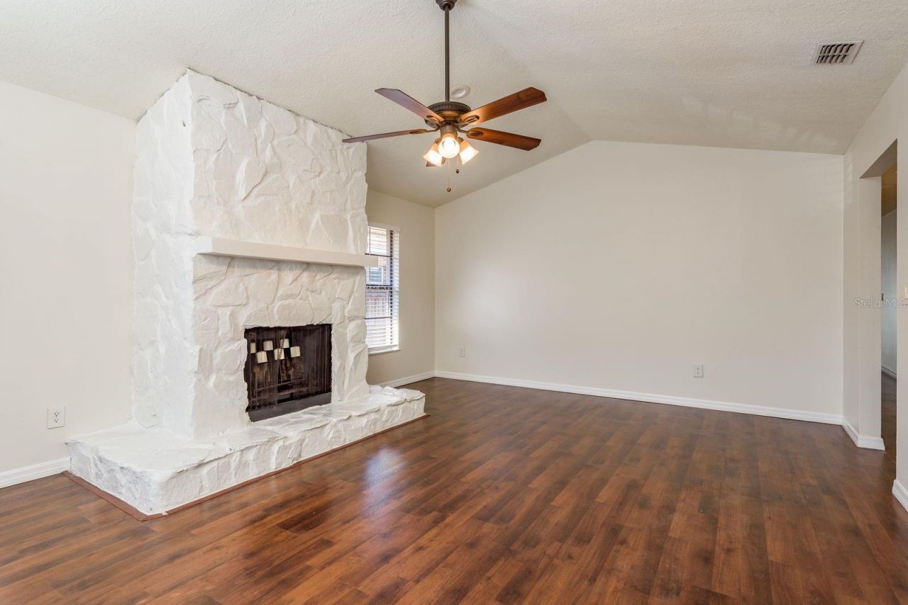 550 Ontario Avenue, Crystal Beach, FL 34681 Photo