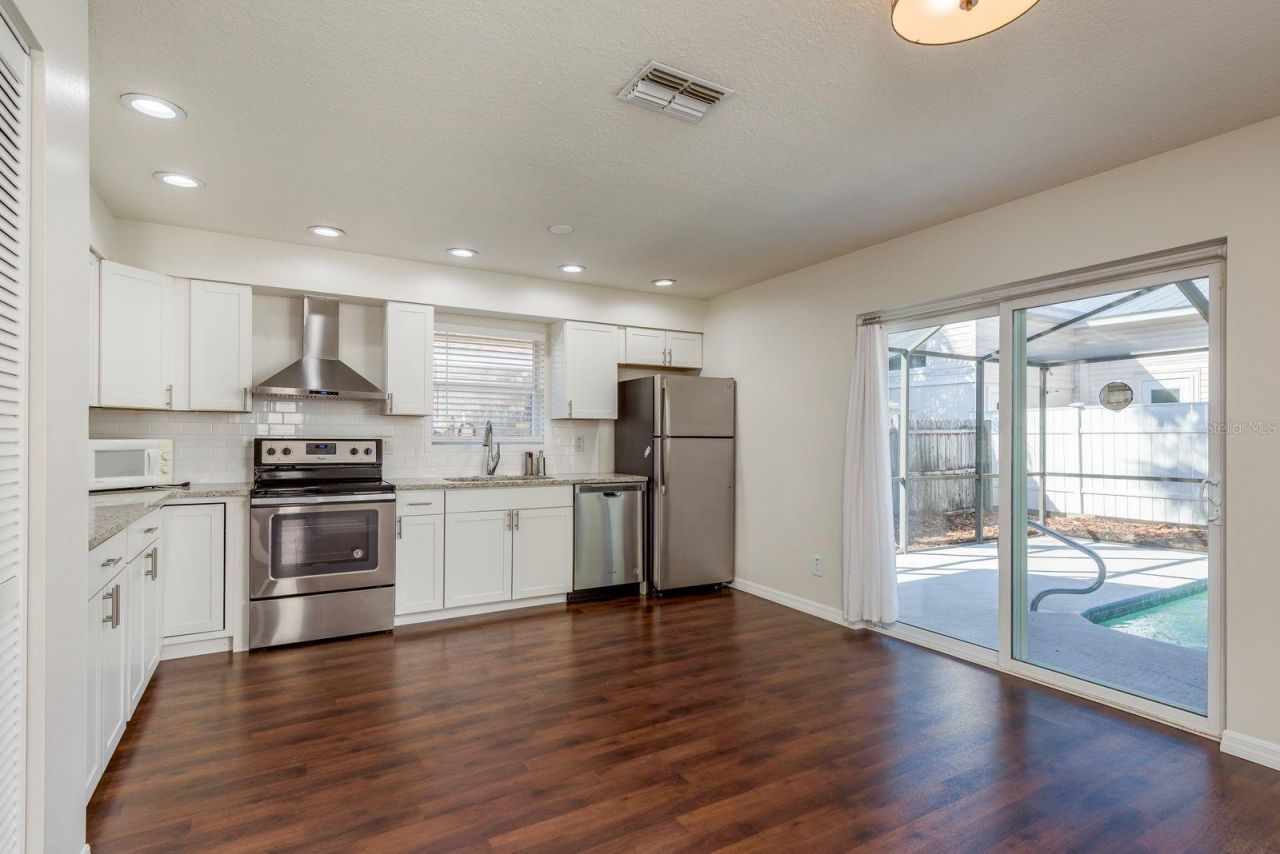 550 Ontario Avenue, Crystal Beach, FL 34681 Photo