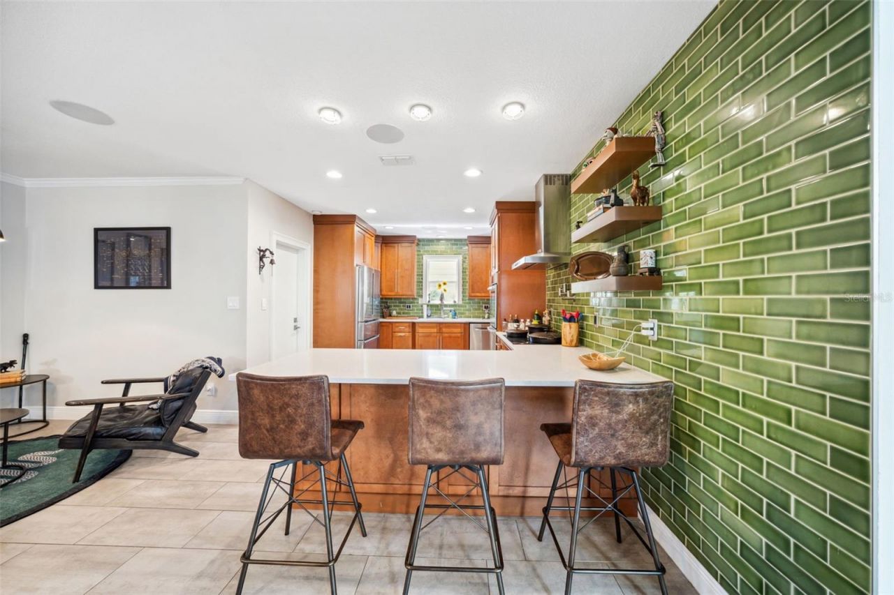 1120 43rd Avenue N, Saint Petersburg, FL 33703 Photo