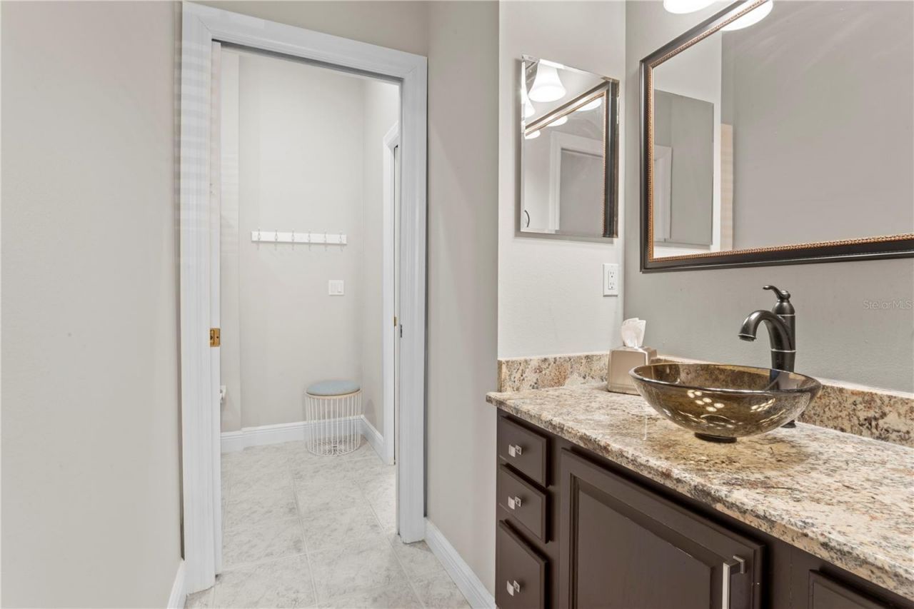 4302 Faircourt Drive, Valrico, FL 33596 Photo