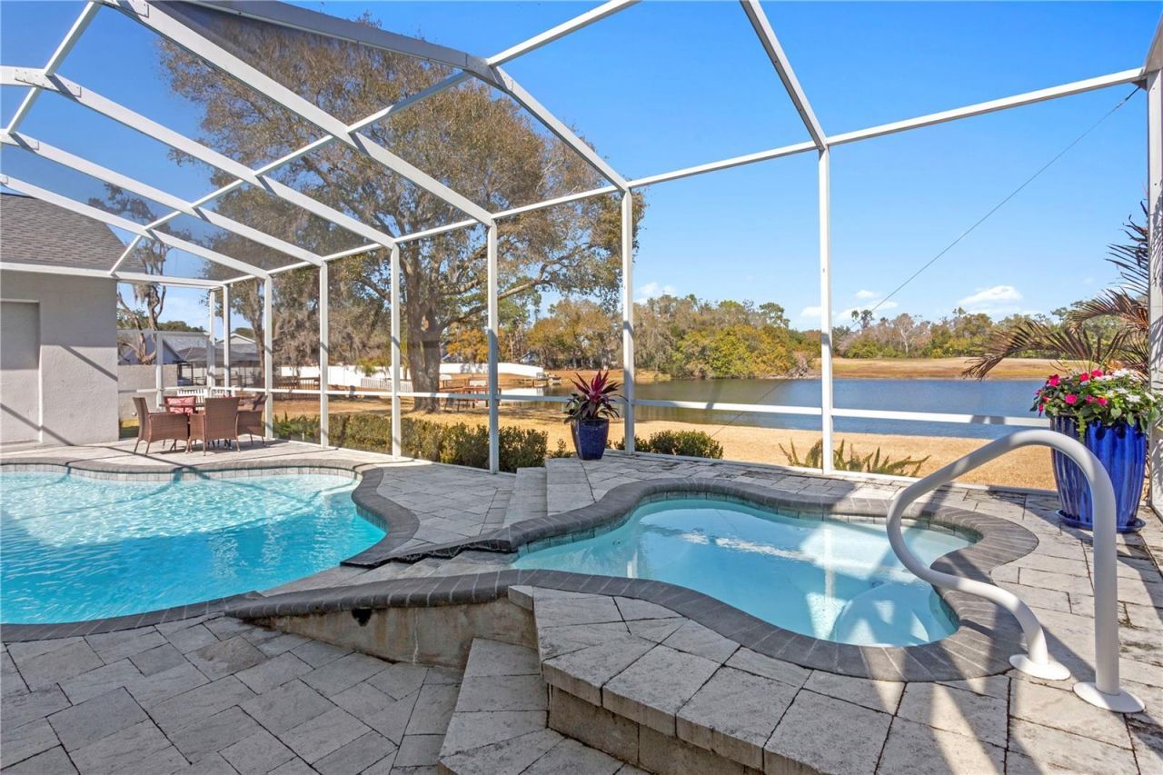 4302 Faircourt Drive, Valrico, FL 33596 Photo