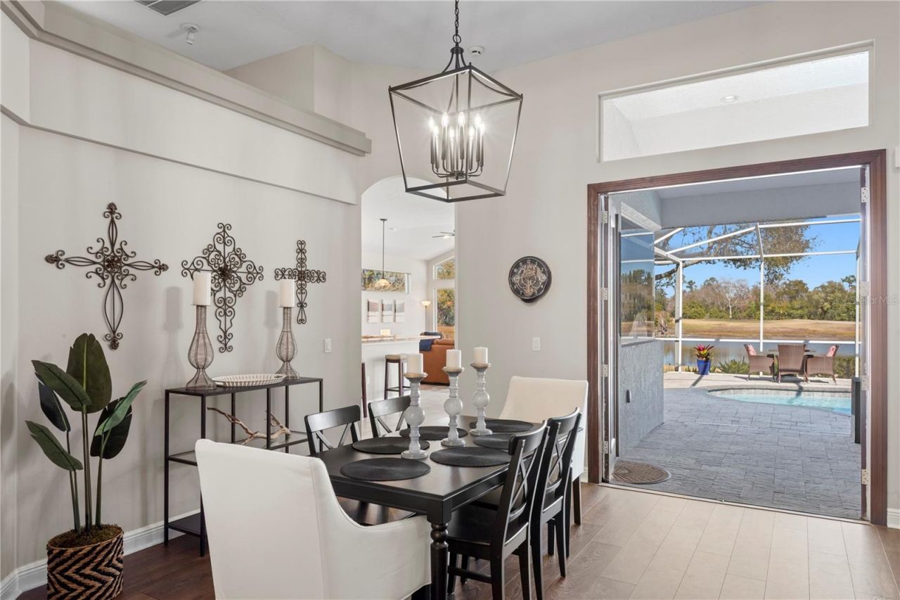 4302 Faircourt Drive, Valrico, FL 33596 Photo