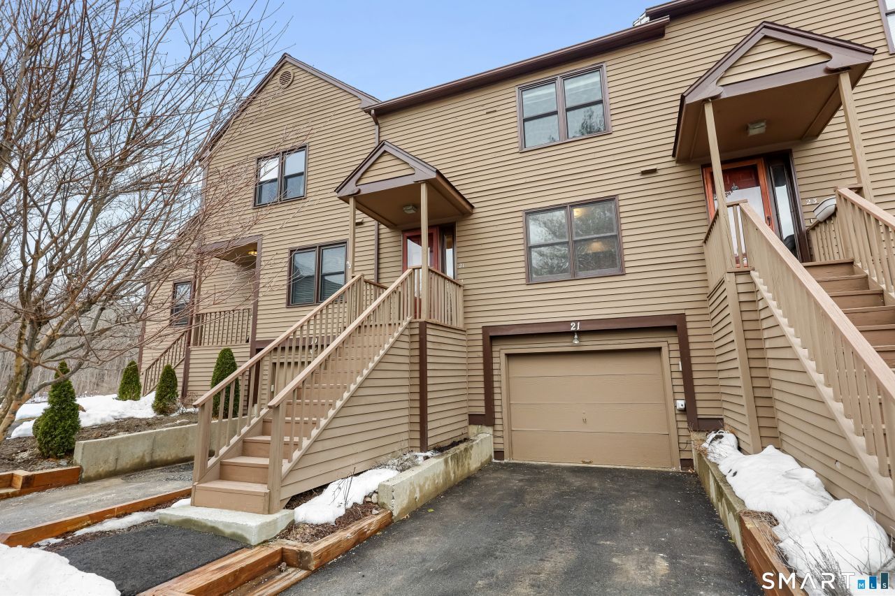 21 Rockview, Unit 21, Monroe, CT 06468 Main Photo