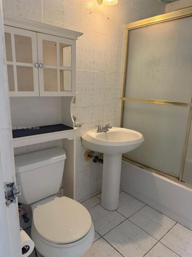 4201 Indian Creek Dr, Unit 2, Miami Beach, FL 33140 Photo