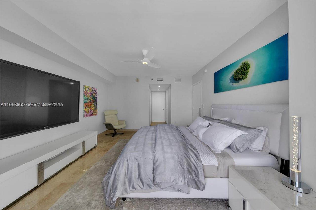 1830 S Ocean Dr (the Best), Unit 3510, Hallandale Beach, FL 33009 Photo