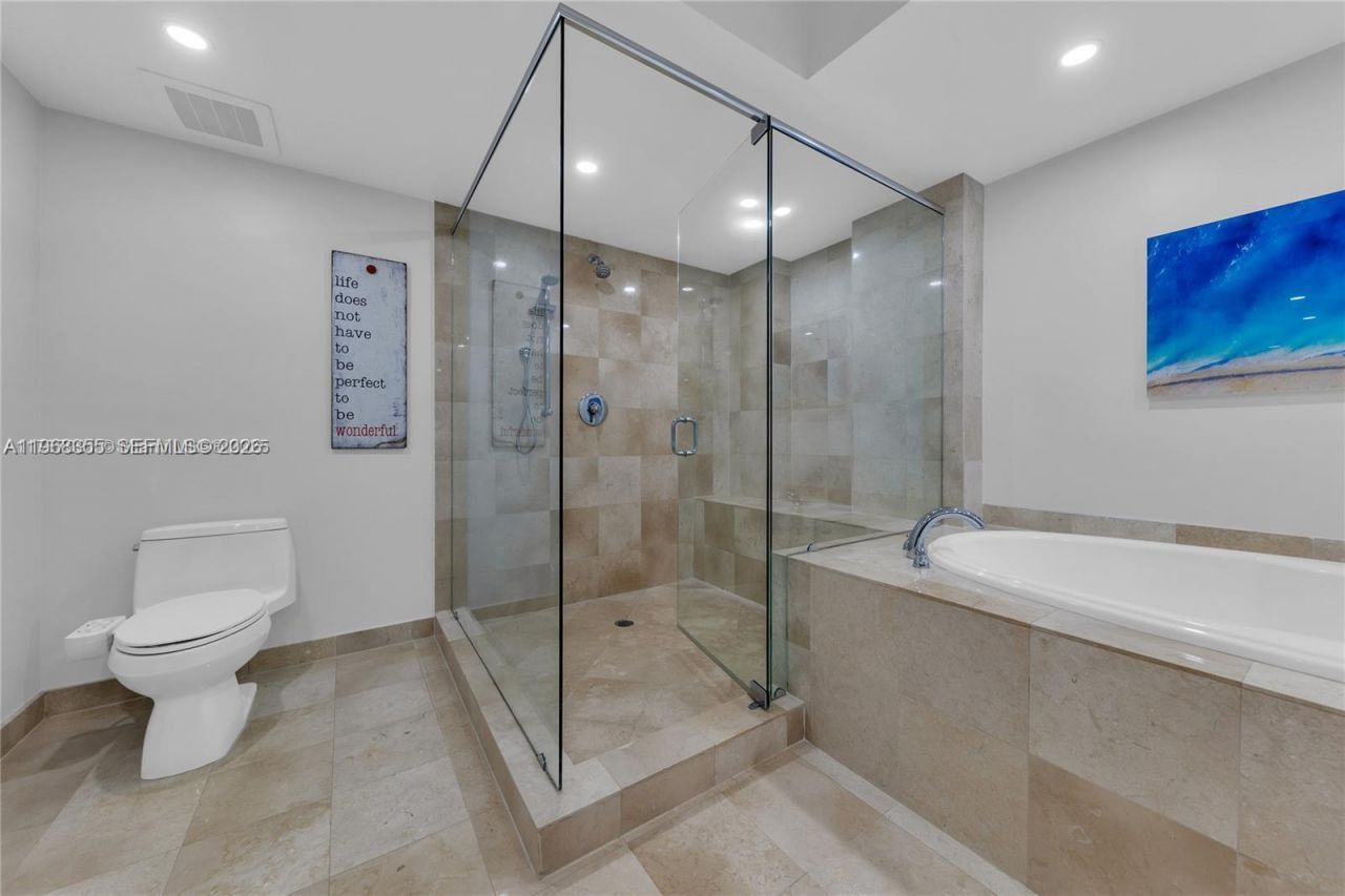 1830 S Ocean Dr (the Best), Unit 3510, Hallandale Beach, FL 33009 Photo