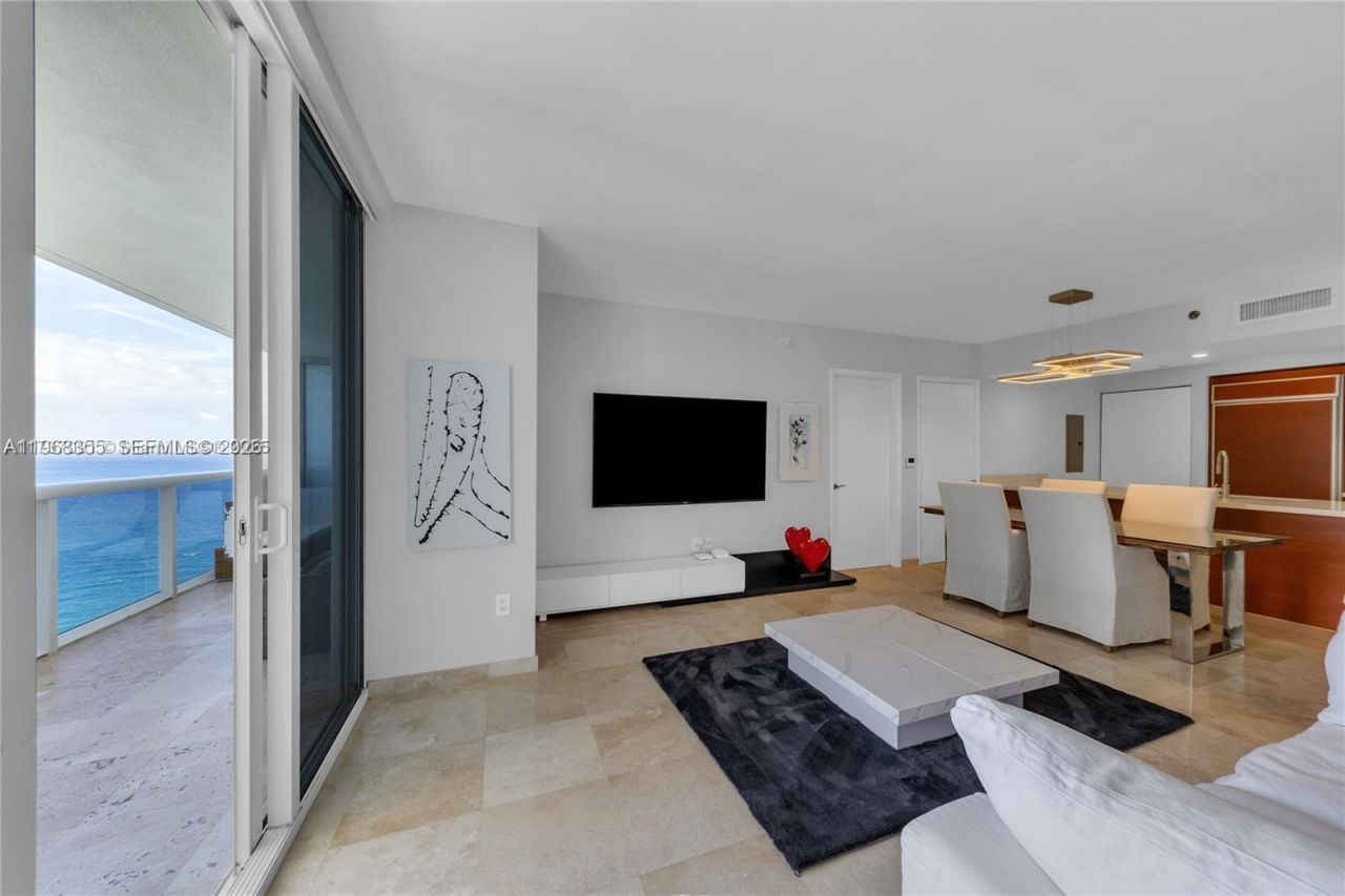 1830 S Ocean Dr (the Best), Unit 3510, Hallandale Beach, FL 33009 Photo