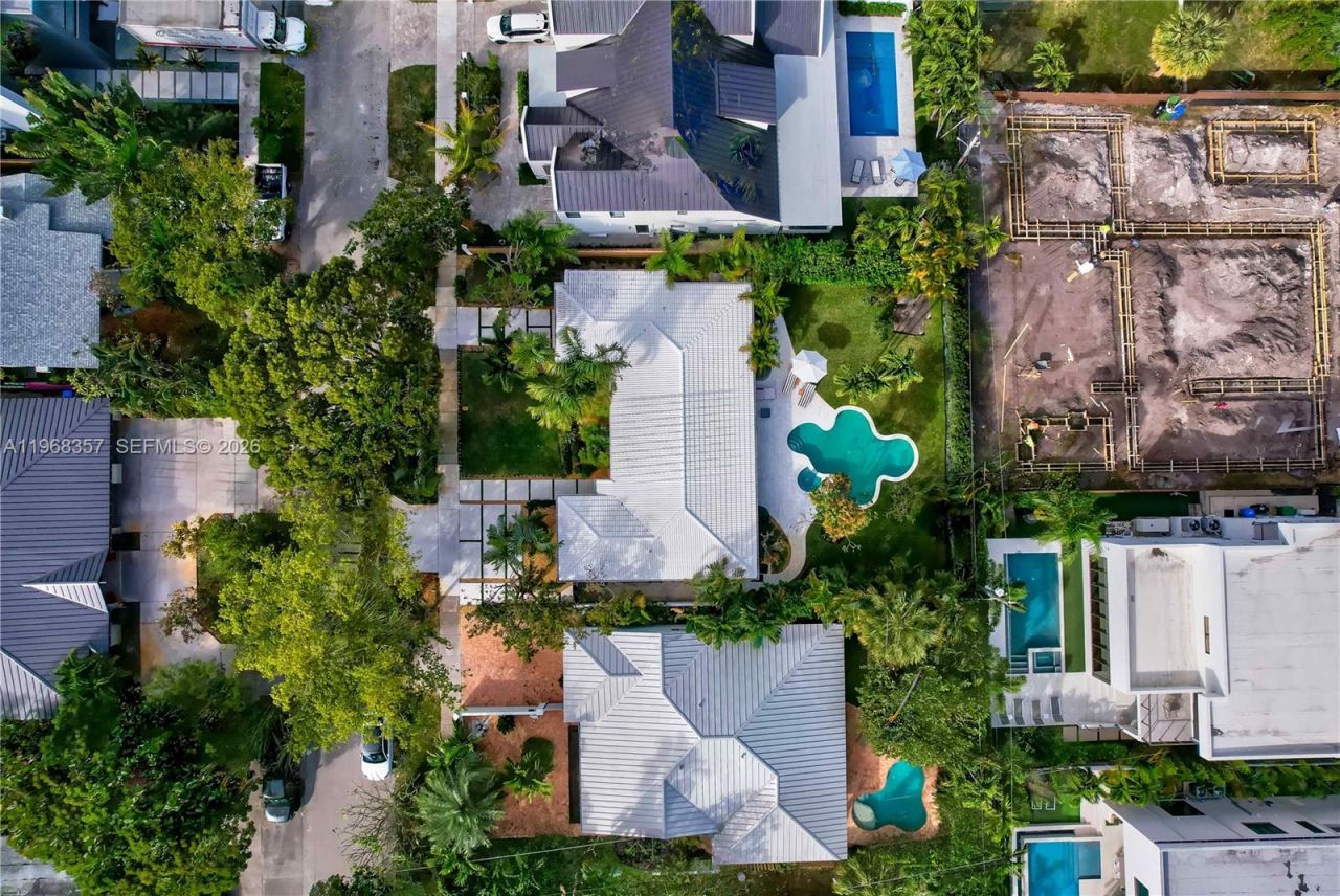 726 NE 17th Way , Fort Lauderdale, FL 33304 Photo