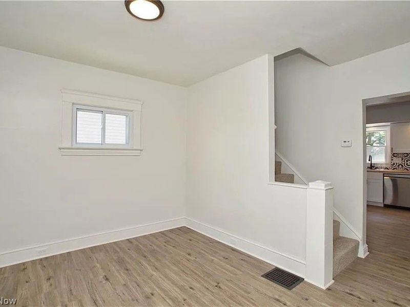 3613 Henritze Avenue, Cleveland, OH 44109 Photo 7