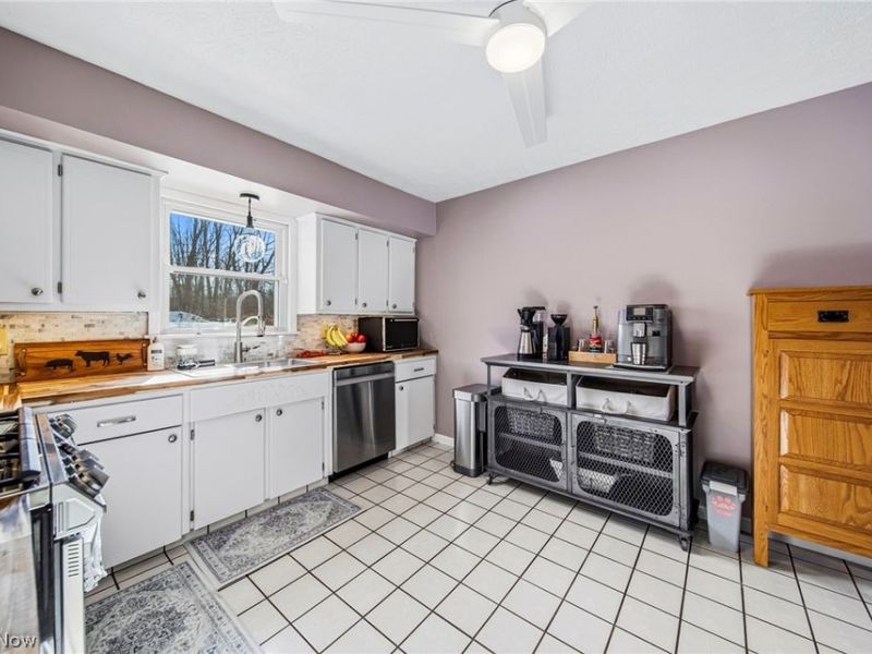 7374 Celina Street NW, Massillon, OH 44646 Photo 10