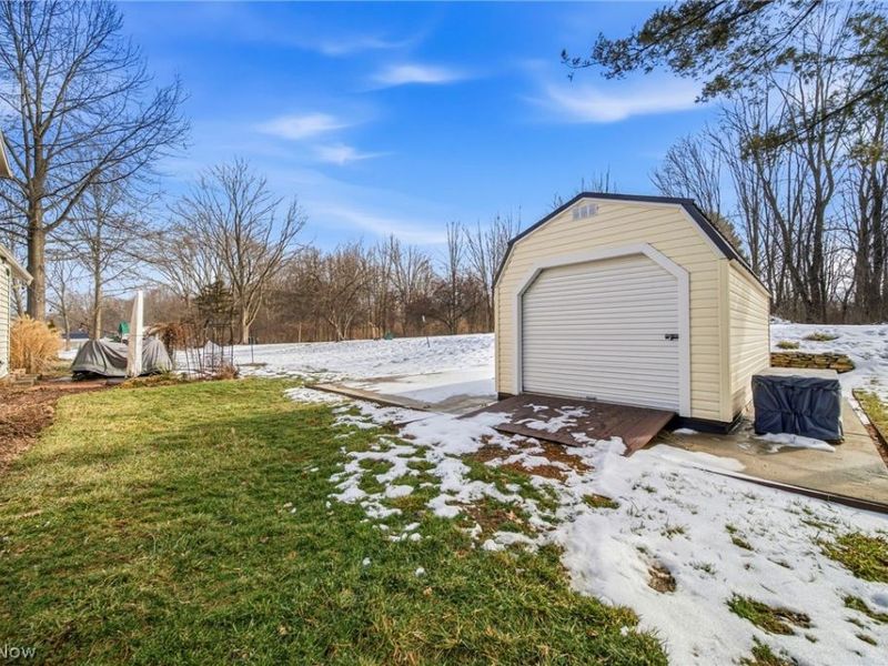 7374 Celina Street NW, Massillon, OH 44646 Photo 30