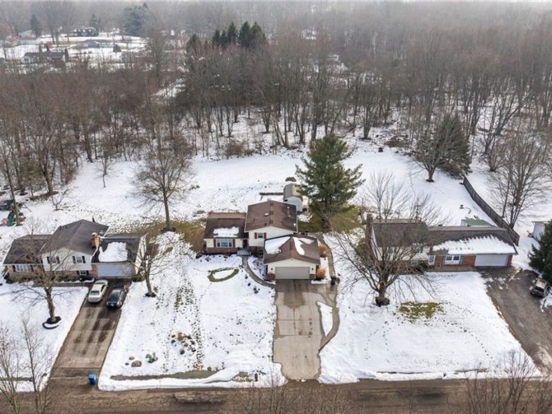 7374 Celina Street NW, Massillon, OH 44646 Photo 32