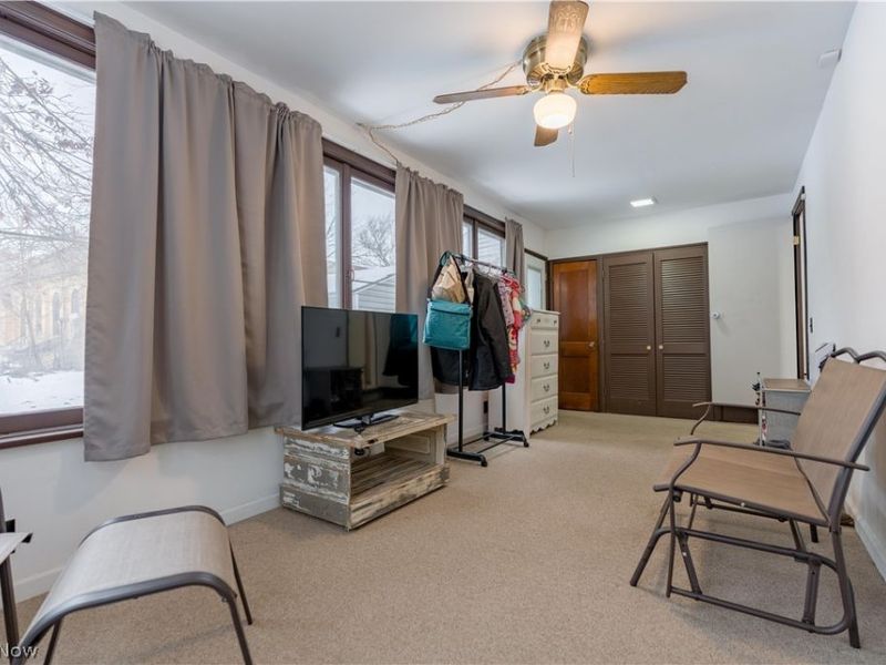 228 Hawk Avenue, Akron, OH 44312 Photo 18