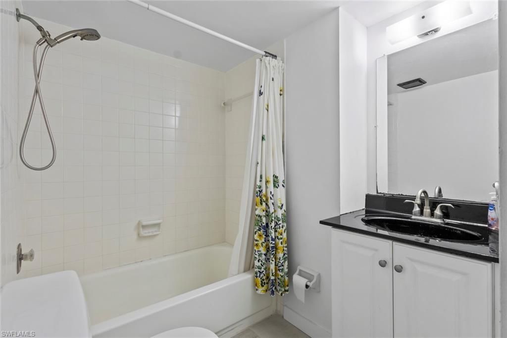 9395 Pennsylvania Ave, Unit 9, Bonita Springs, FL 34135 Photo