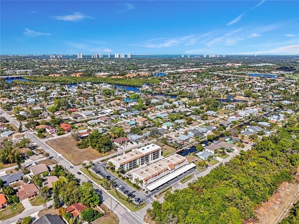 9395 Pennsylvania Ave, Unit 9, Bonita Springs, FL 34135 Photo