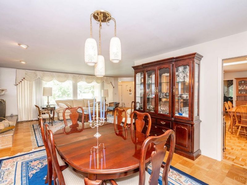 513 Chisholm Trail, Wyoming, OH 45215 Photo 15