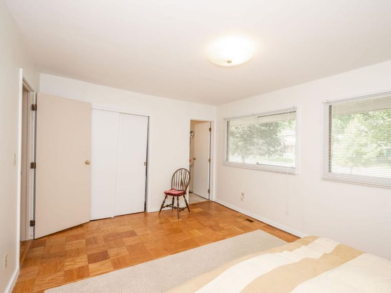 513 Chisholm Trail, Wyoming, OH 45215 Photo 35