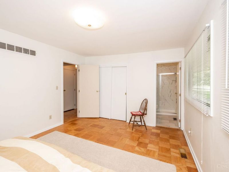 513 Chisholm Trail, Wyoming, OH 45215 Photo 37