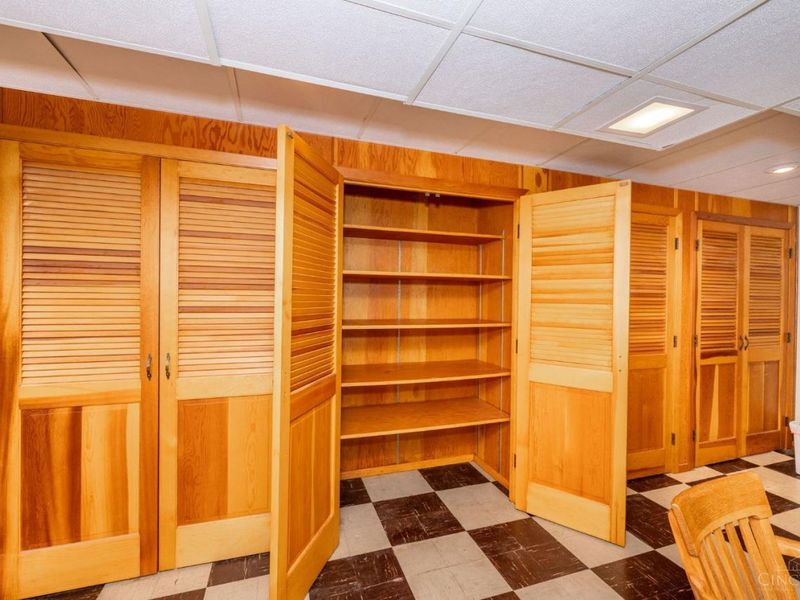 513 Chisholm Trail, Wyoming, OH 45215 Photo 41