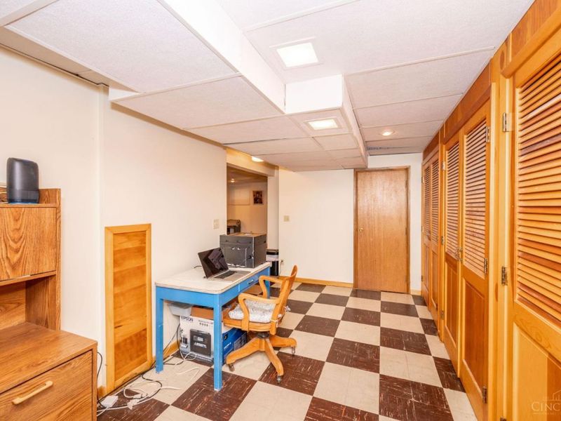 513 Chisholm Trail, Wyoming, OH 45215 Photo 42