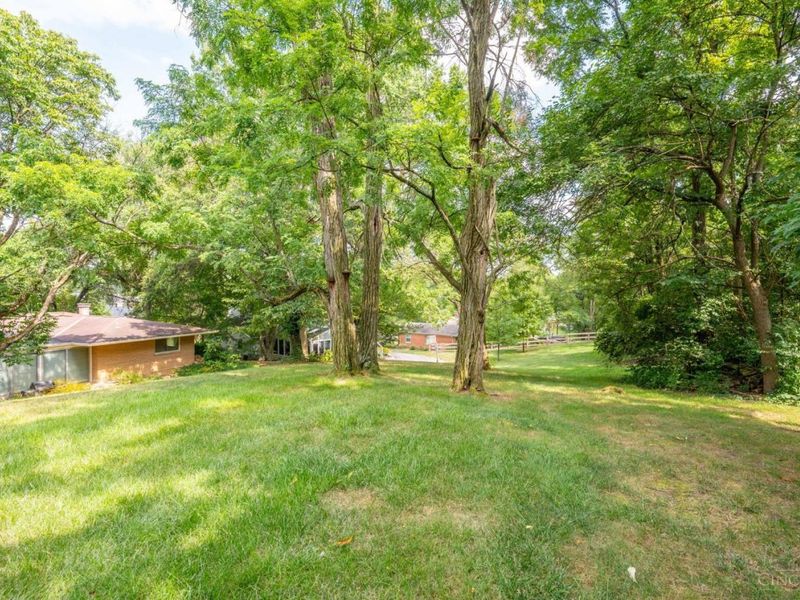 513 Chisholm Trail, Wyoming, OH 45215 Photo 77