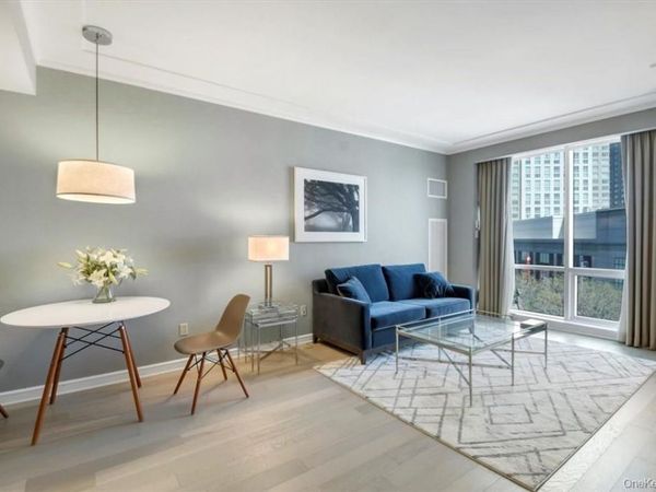 1 Renaissance Square , Unit 7B, White Plains, NY 10601