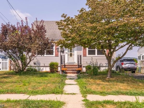 26 Edward Ct, Clifton, NJ 07011