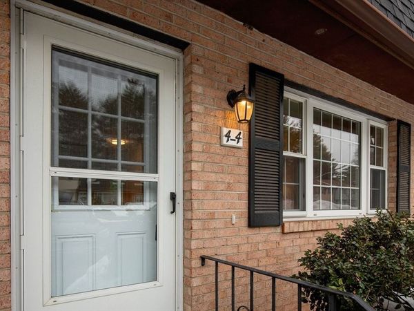 4 Treetop Lane, Unit 4, Kingston, MA 02364