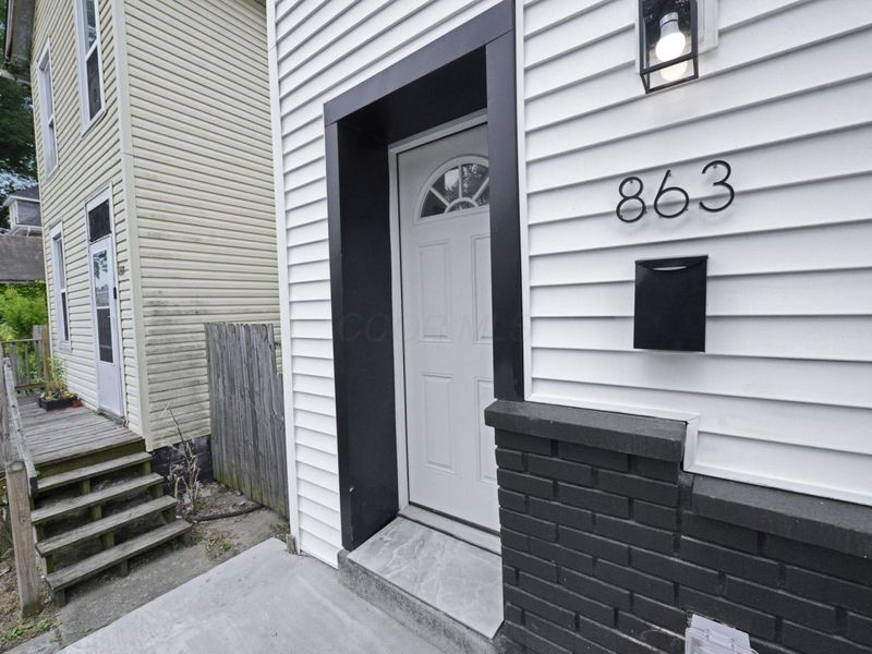 863 Carpenter Street, Columbus, OH 43206 Photo 2