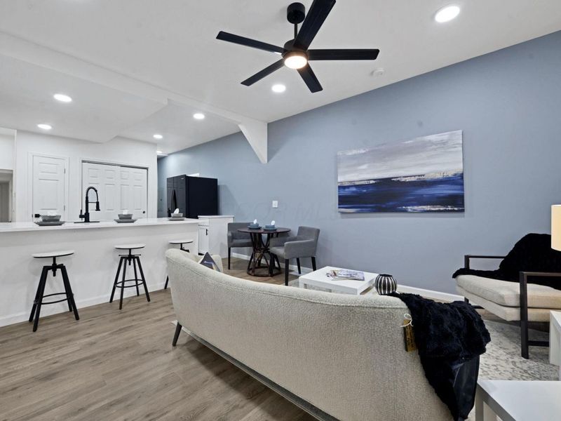 863 Carpenter Street, Columbus, OH 43206 Photo 4