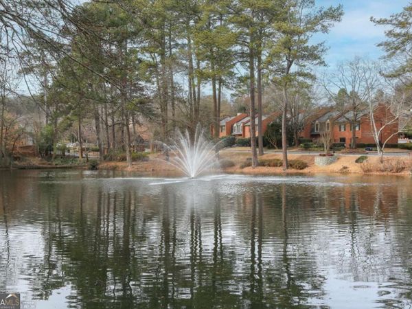 26304 Plantation Drive NE, Unit 304, Atlanta, GA 30324