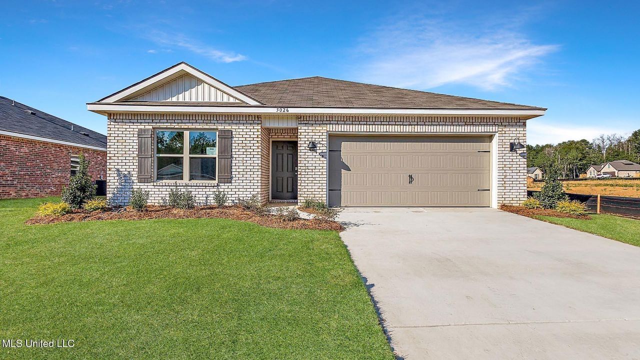 5012 Fox Glen Drive, Jackson, MS 39212 Main Photo