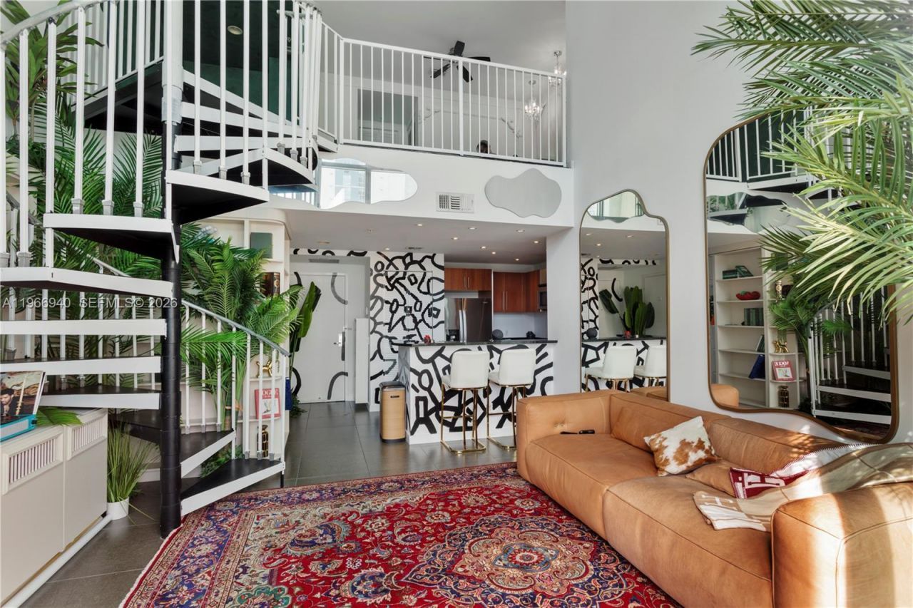 300 S Biscayne Blvd, Unit L-626, Miami, FL 33131 Photo