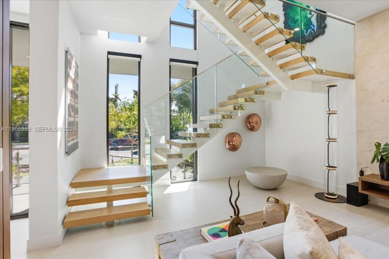 4354 Alton Rd , Miami Beach, FL 33140 Photo