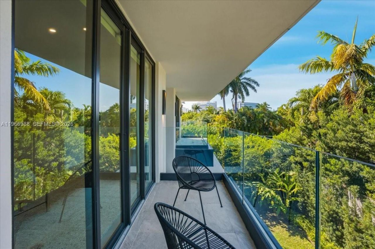 4354 Alton Rd , Miami Beach, FL 33140 Photo