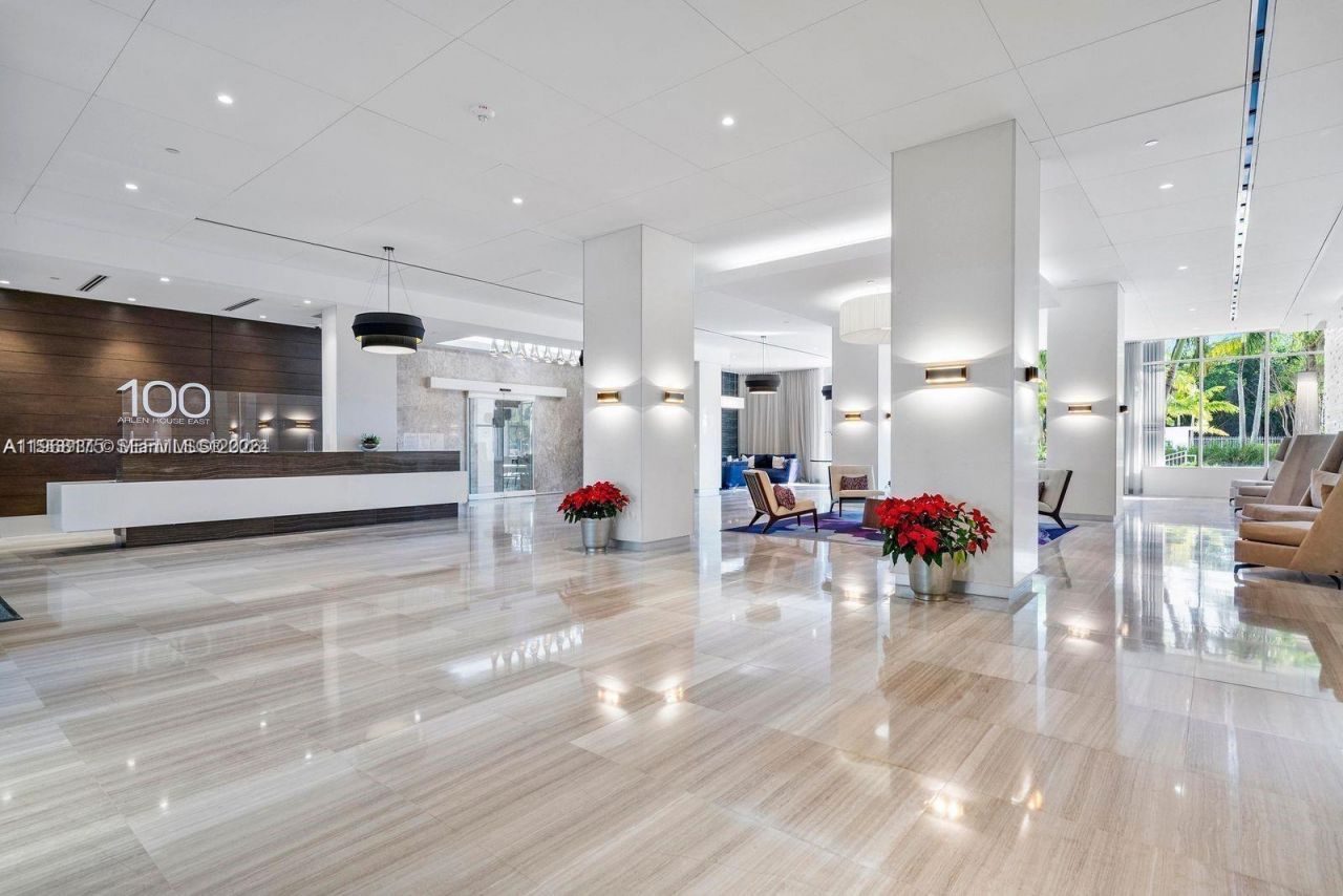 100 Bayview Dr , Unit 1418, Sunny Isles Beach, FL 33160 Photo