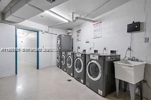 100 Bayview Dr , Unit 1418, Sunny Isles Beach, FL 33160 Photo