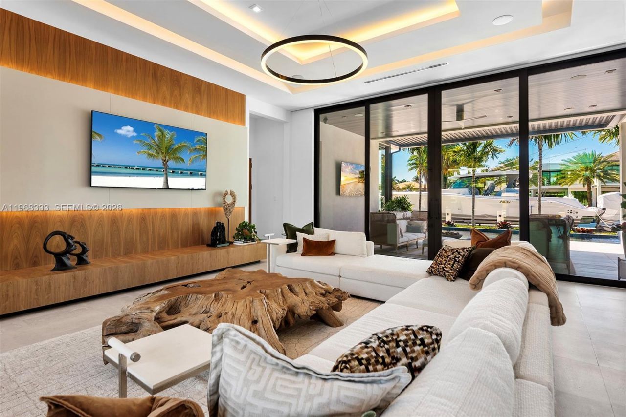 22 Isla Bahia Dr , Fort Lauderdale, FL 33316 Photo