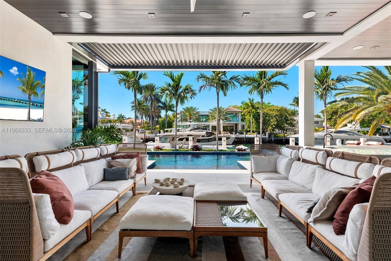 22 Isla Bahia Dr , Fort Lauderdale, FL 33316 Photo