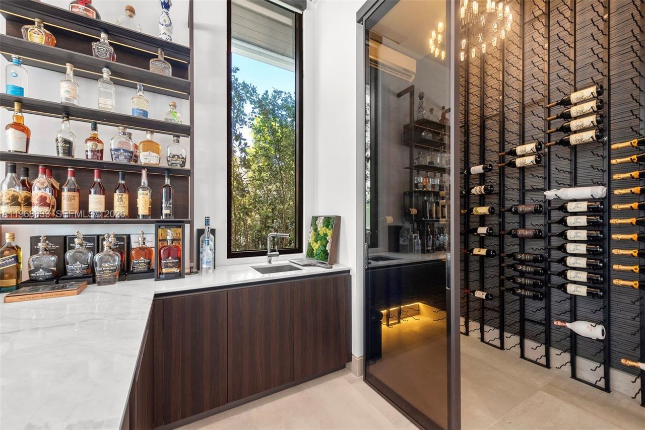 22 Isla Bahia Dr , Fort Lauderdale, FL 33316 Photo