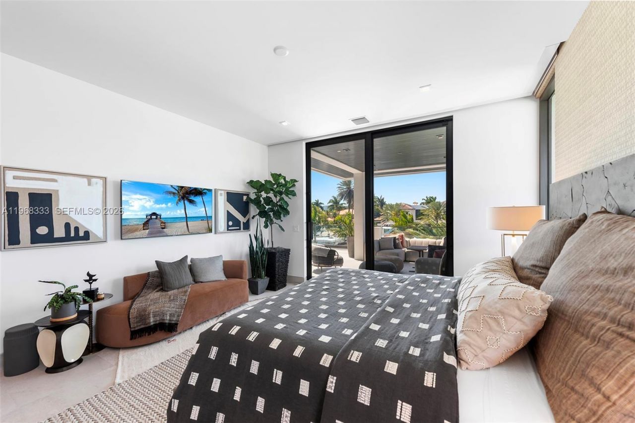 22 Isla Bahia Dr , Fort Lauderdale, FL 33316 Photo