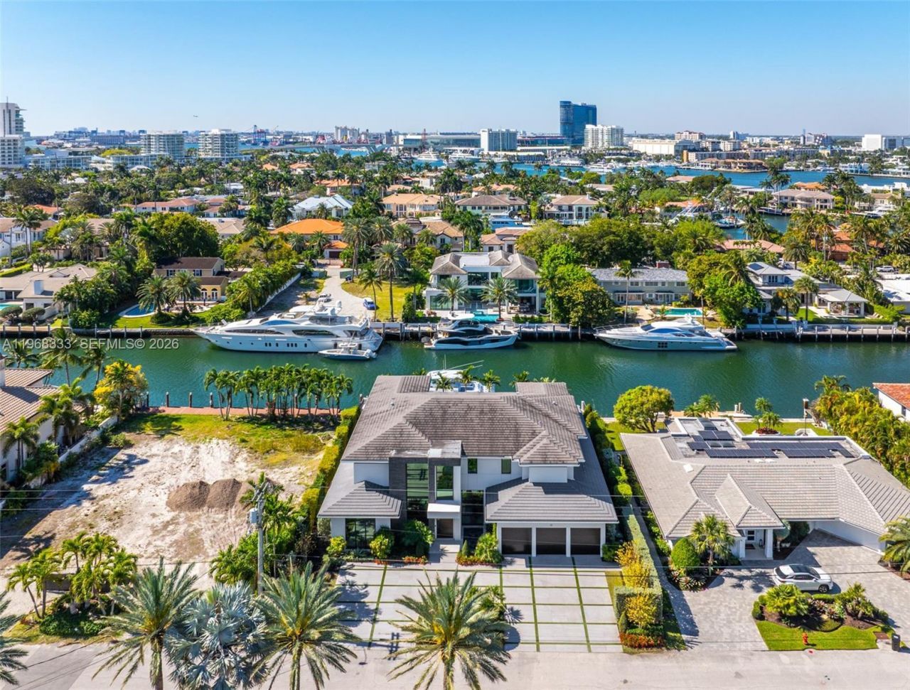 22 Isla Bahia Dr , Fort Lauderdale, FL 33316 Photo