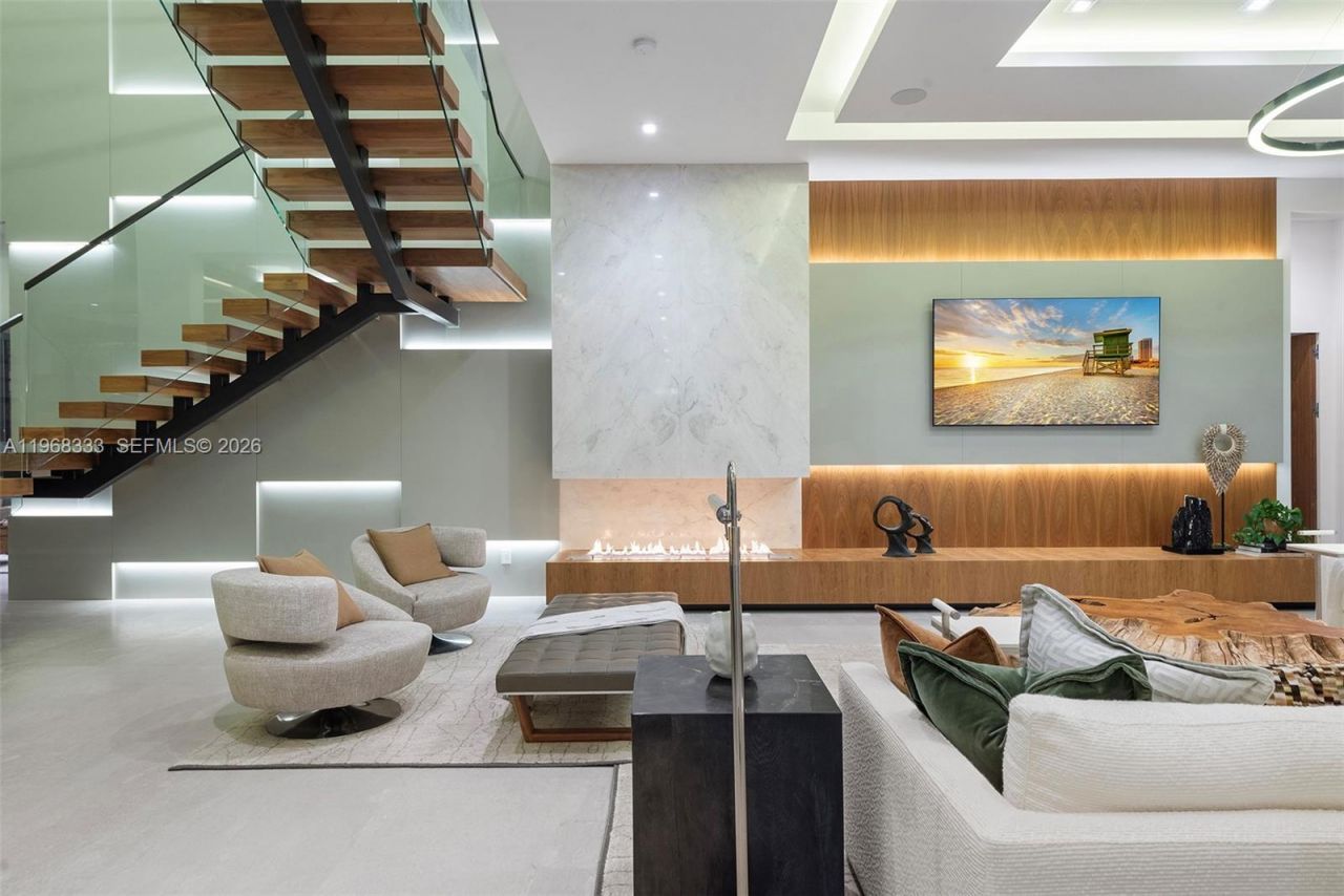 22 Isla Bahia Dr , Fort Lauderdale, FL 33316 Photo