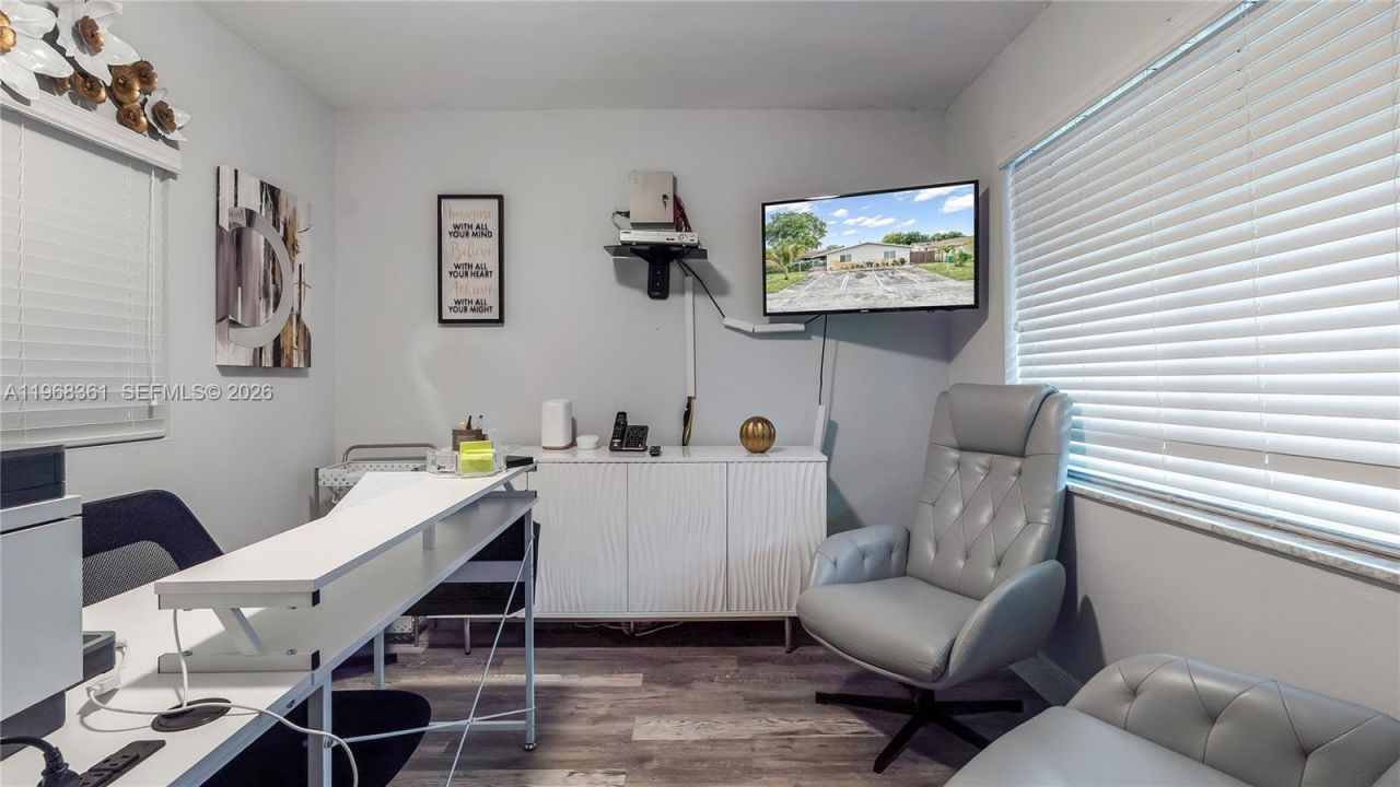 5940 NW 19th Ct, Lauderhill, FL 33313 Photo