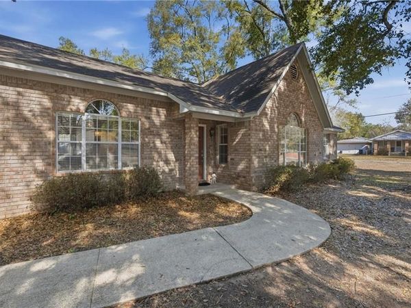 502 3rd Street, Fairhope, AL 36532