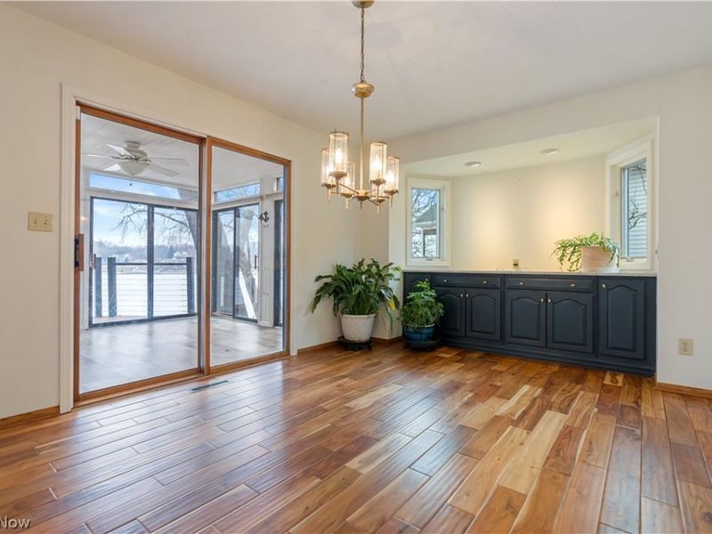 4387 Point Comfort Drive, New Franklin, OH 44319 Photo 11